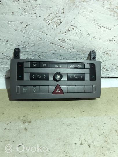 Citroen C5 Climate control unit VP4PUH18C612MH