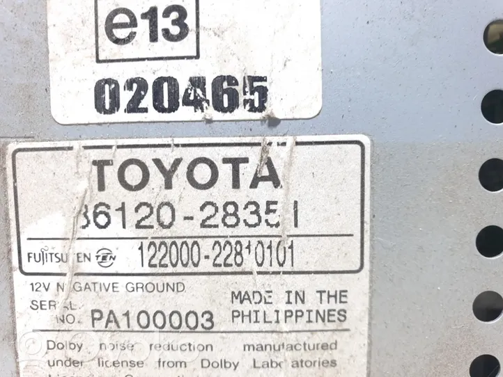 Toyota Previa (XR30, XR40) II Panel / Radioodtwarzacz CD/DVD/GPS 86120-28351
