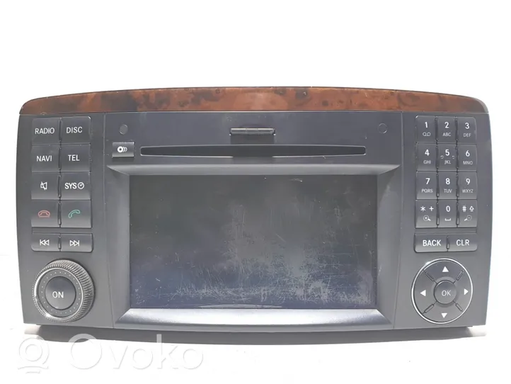 Mercedes-Benz R W251 Unité principale radio / CD / DVD / GPS A1649002301