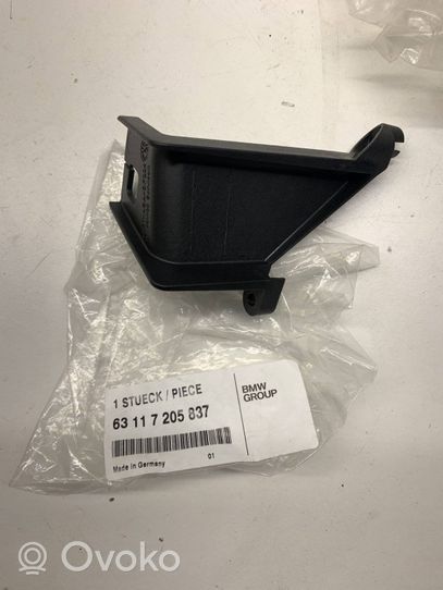 BMW X5 E70 Support phare frontale 63117205837