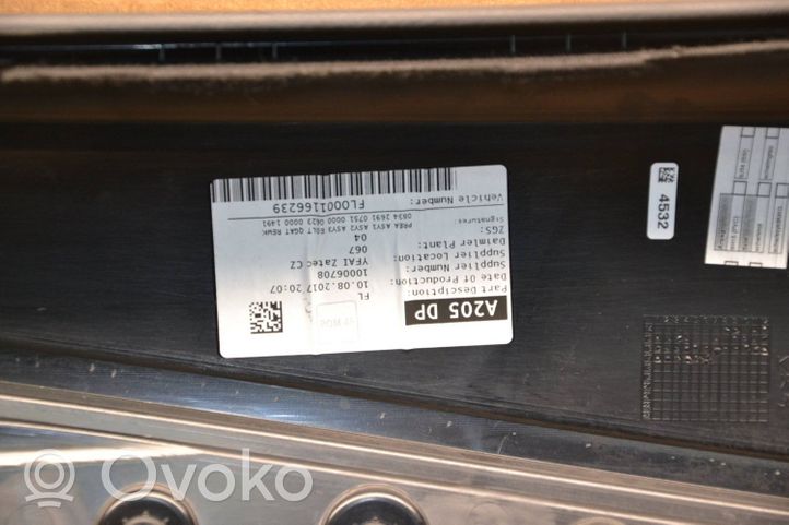 Mercedes-Benz C AMG W205 Boczki / Poszycie drzwi przednich A2057202526