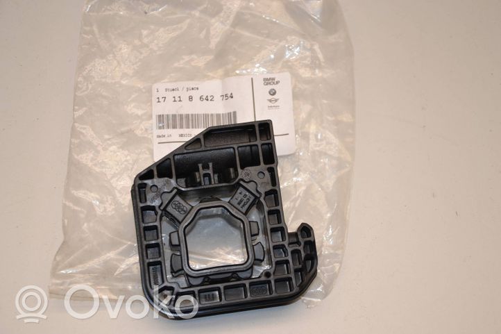 BMW X3 G01 Uchwyt / Mocowanie chłodnicy 17118642754