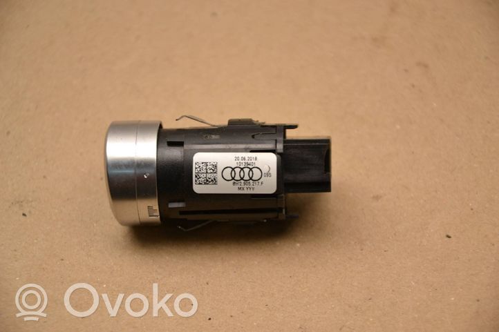 Audi A5 Bouton poussoir de démarrage du moteur 8W2905217F