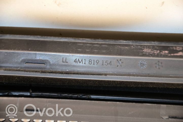 Audi Q7 4M Valytuvų apdaila (-os) 4M1819154