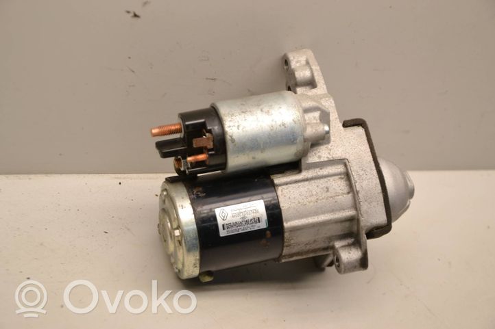 Nissan Qashqai Käynnistysmoottori 233004979R