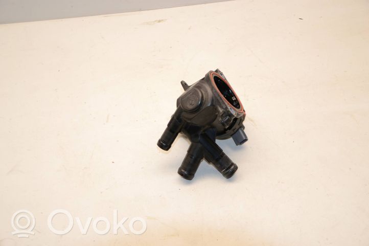 Nissan Qashqai Boîtier de thermostat 1106100Q2H