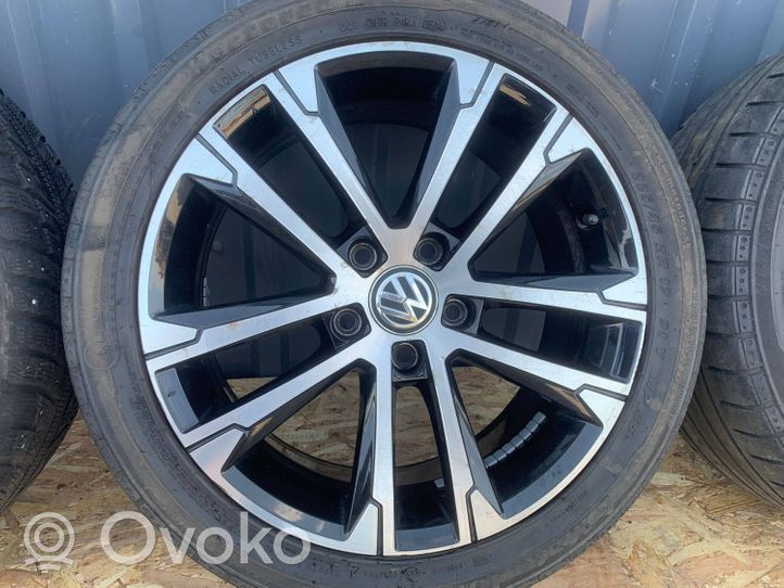 Volkswagen Golf VII Felgi aluminiowe R17 5G0601025AK