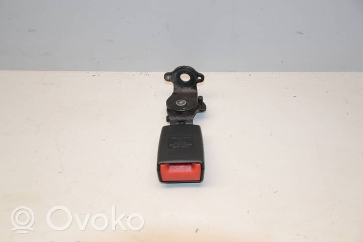 Volkswagen Golf VII Klamra tylnego pasa bezpieczeństwa 8V0857740A