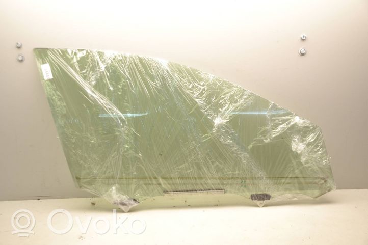 Toyota RAV 4 (XA40) Vetro del finestrino della portiera anteriore - quattro porte 6810142190
