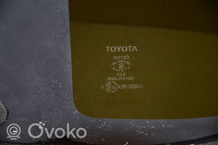 Toyota RAV 4 (XA40) Takasivuikkuna/-lasi 6271042350