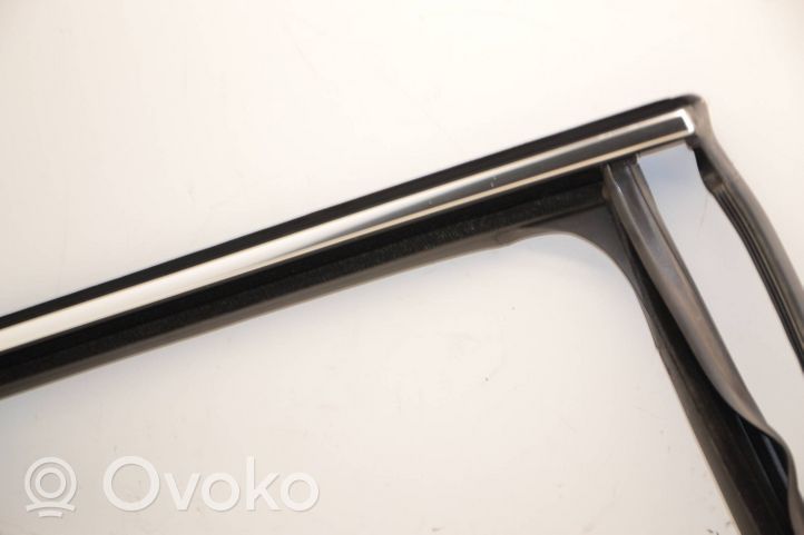 Skoda Octavia Mk4 Listwa / Uszczelka szyby drzwi tylnych 5E7839432J