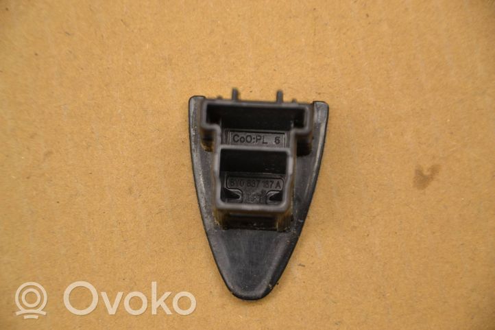 Skoda Octavia Mk4 Lastausoven suojatulppa 8Y0837167A
