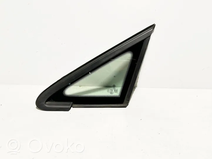 Volkswagen Golf VII Front triangle window/glass 5G0845411