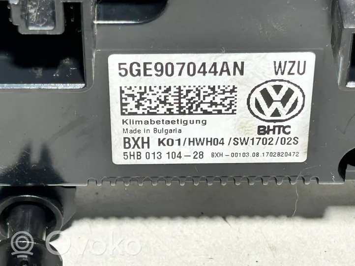 Volkswagen Golf VII Panel klimatyzacji 5GE907044AN