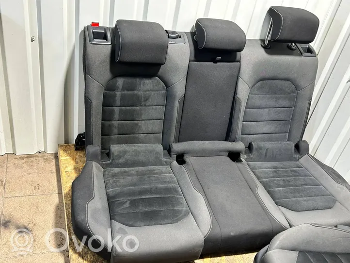 Volkswagen Golf VII Seat set 5Q4881105N