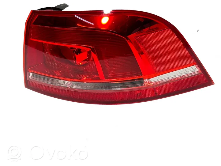 Volkswagen PASSAT B7 Lampa tylna 3AF945096E