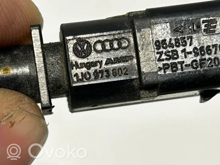 Audi A5 Chiusura/serratura vano motore/cofano 1J0973802