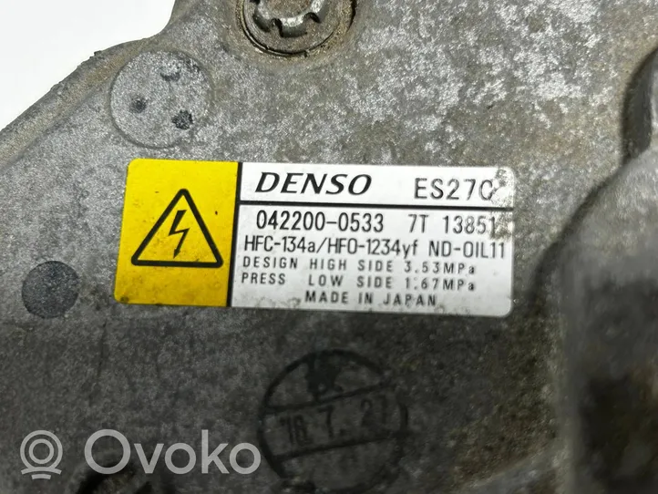 Toyota RAV 4 (XA40) Компрессор (насос) кондиционера воздуха 0422000533