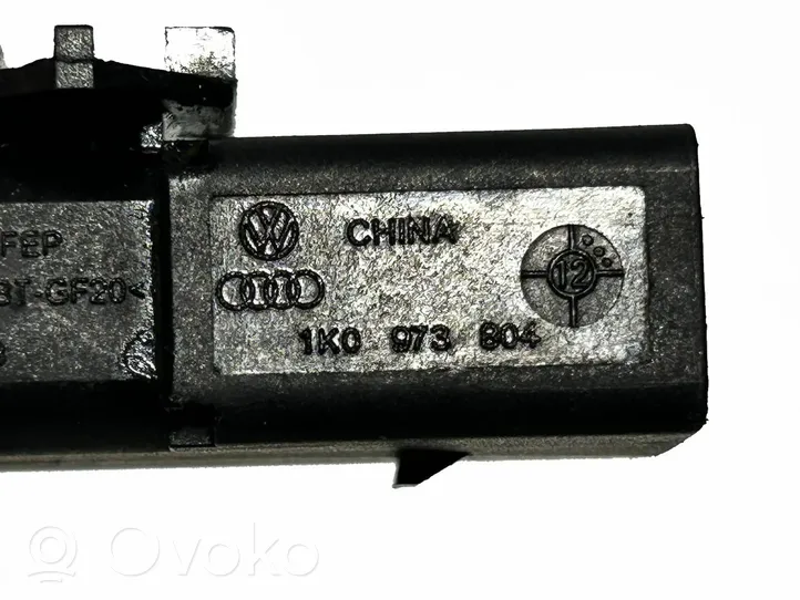 Volkswagen Golf VII Sensore della sonda Lambda 1K0973804