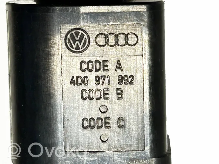 Volkswagen PASSAT B7 Horn signal 4D0971992