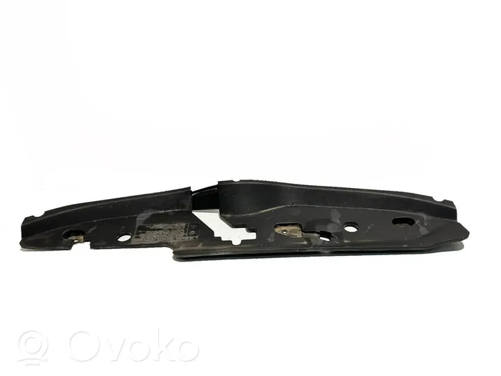 Toyota Verso Osłona chłodnicy 532890F050