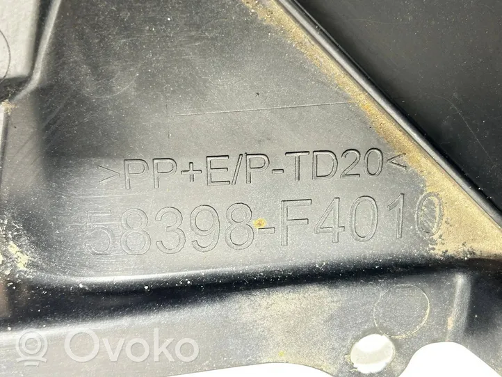 Toyota C-HR Osłona dolna zbiornika paliwa 58398F4010