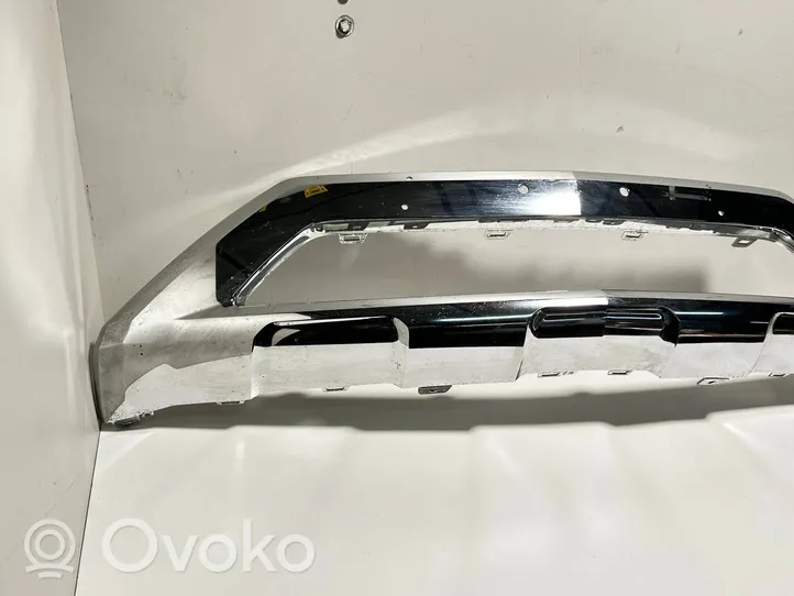 Mercedes-Benz GLK (X204) Moulure de pare-chocs avant A2048852022