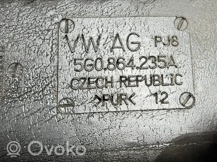 Volkswagen Golf VII Wygłuszenie / Pianka błotnika przedniego 5G0864235A