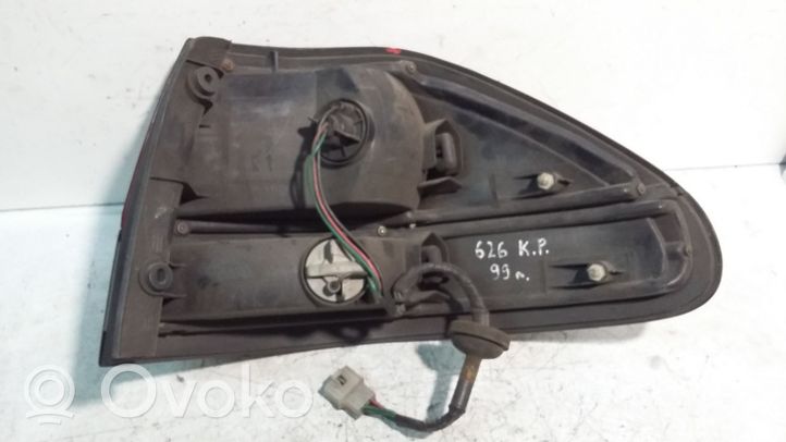 Mazda 626 Luci posteriori 22061825