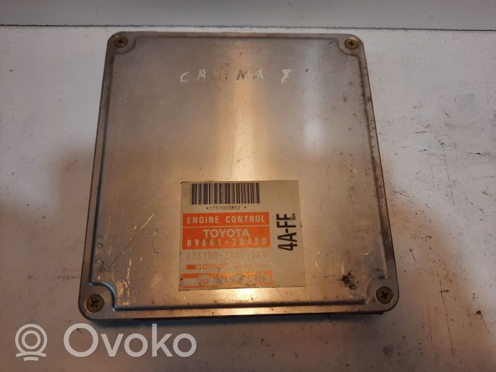 Toyota Carina T210 Calculateur moteur ECU 