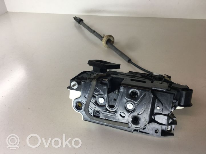 Volkswagen Golf Sportsvan Front door lock 5K2837015D