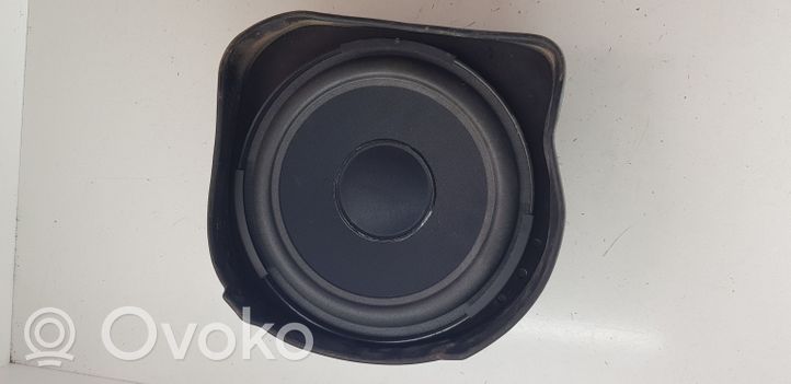 Volkswagen Touareg I Enceinte de porte arrière 7E0035411A