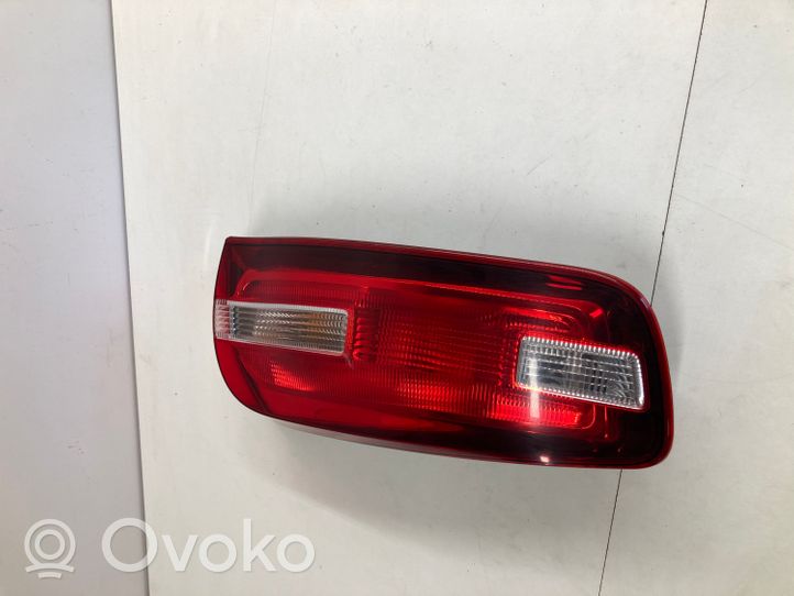 Citroen C4 II Picasso Lampa tylna 