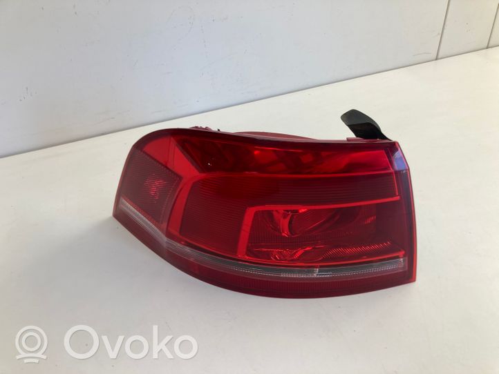 Volkswagen PASSAT B7 Luci posteriori 3F945095E