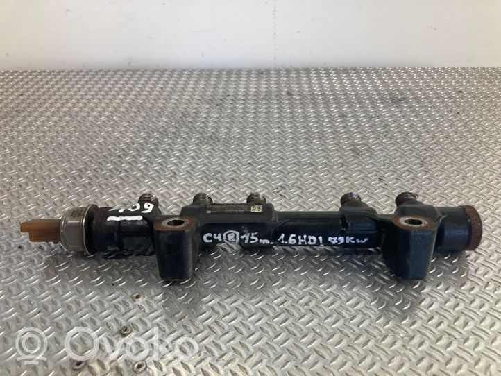 Citroen C4 II Tuyau de conduite principale de carburant 9804776780