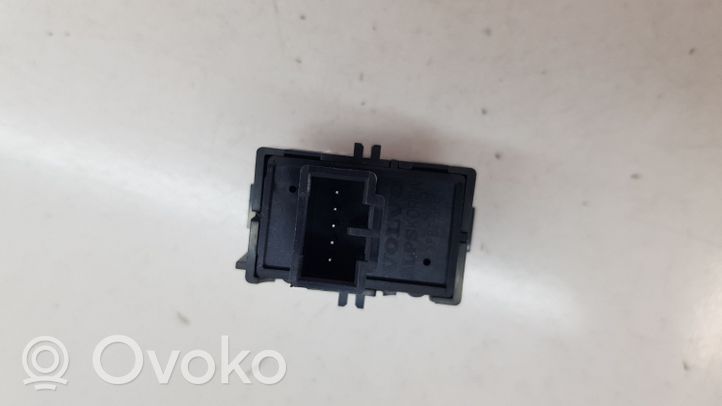 Volvo V60 Central locking switch button 31275374