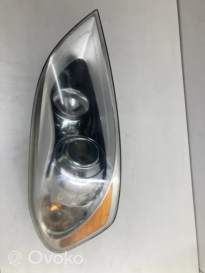 Volvo XC60 Lampa przednia 30763138