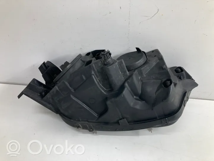 Citroen C4 II Picasso Phare frontale 980048068002