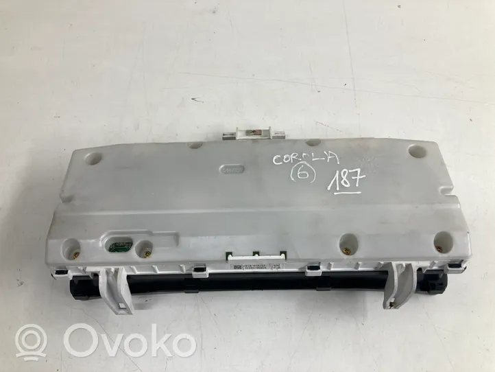 Toyota Corolla E120 E130 Compteur de vitesse tableau de bord 838001H310