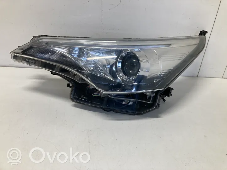 Toyota Avensis T270 Phare frontale E111756436