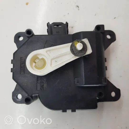 Toyota Avensis T270 Motorino attuatore aria MF113800