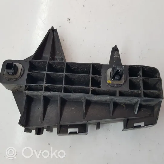 Toyota Avensis T270 Staffa di rinforzo montaggio del paraurti posteriore 5256205060