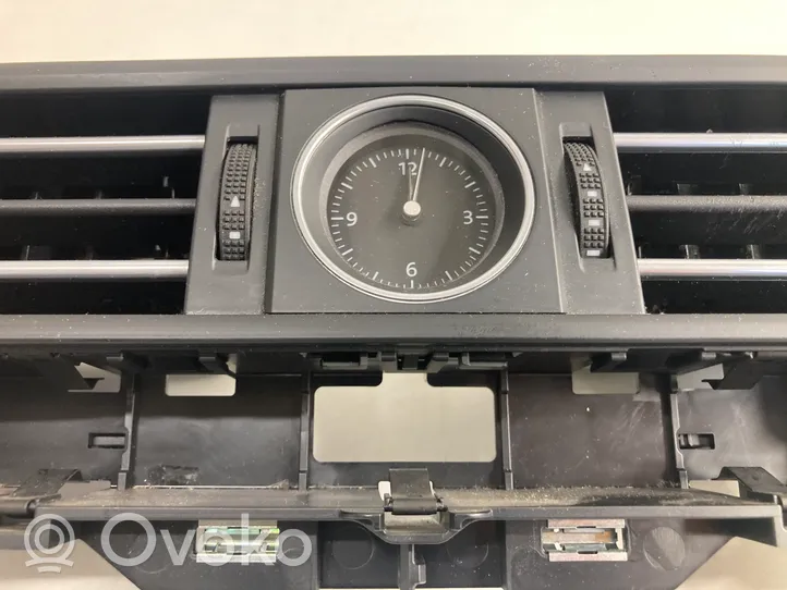 Volkswagen PASSAT B8 Dash center air vent grill 3G0919204C