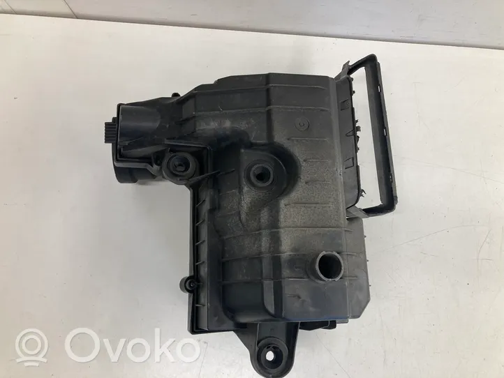 Volkswagen PASSAT B8 Oro filtro dėžė 5Q0129607AF