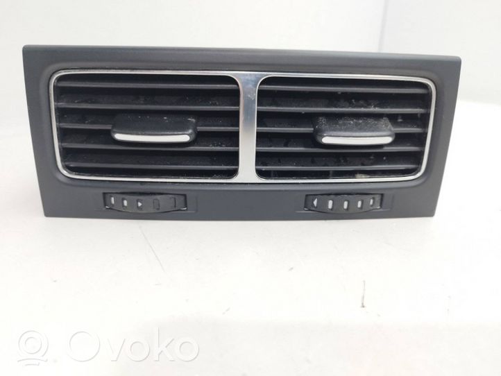 Volkswagen Touareg II Grille d'aération arrière 7P6819203A