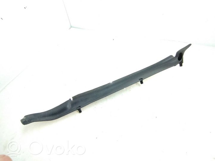 Volkswagen Touareg II Rivestimento dell’estremità del parafango 7P6821111B