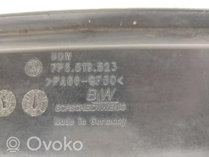 Volkswagen Touareg II Osłona termiczna komory silnika 7P6819523