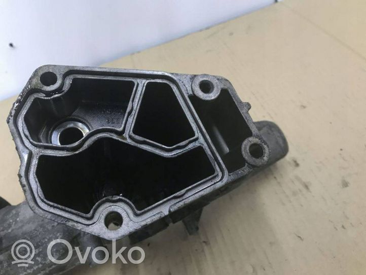 BMW 3 E46 Supporto di montaggio del filtro dell’olio 2246981