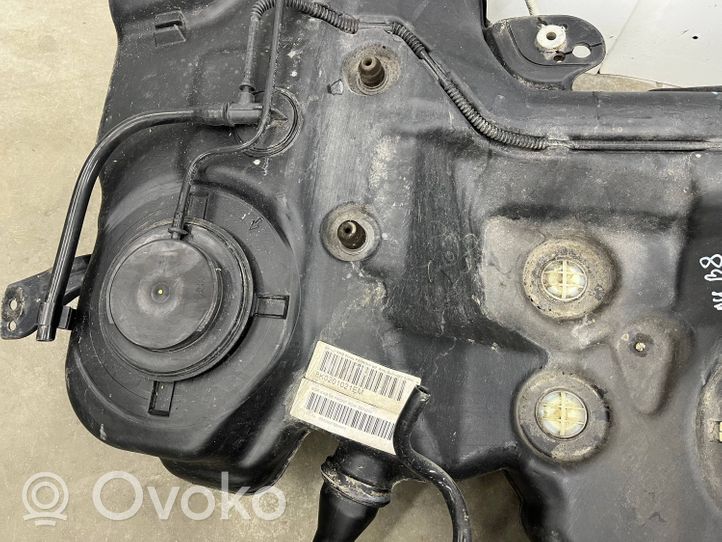 Audi A4 S4 B8 8K Réservoir de carburant 8k0201085