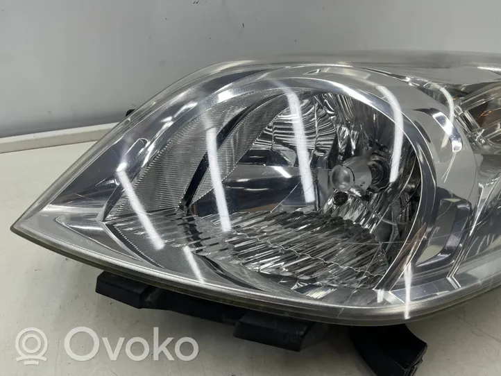 Fiat Qubo Lampa przednia 45570383